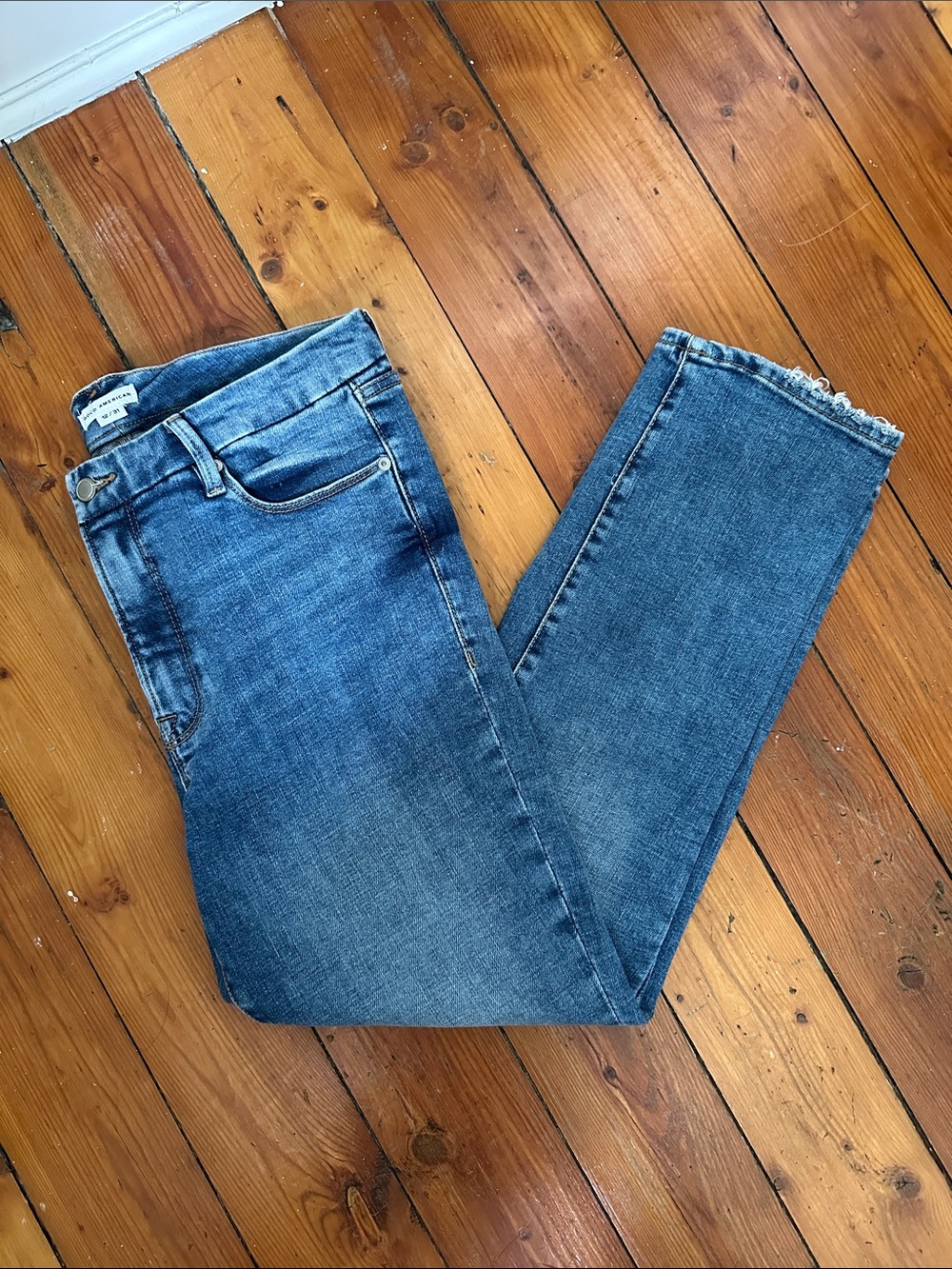 GOOD AMERICAN Dark Wash Good Legs Straight Distressed Pocket Denim Jeans Sz 12
